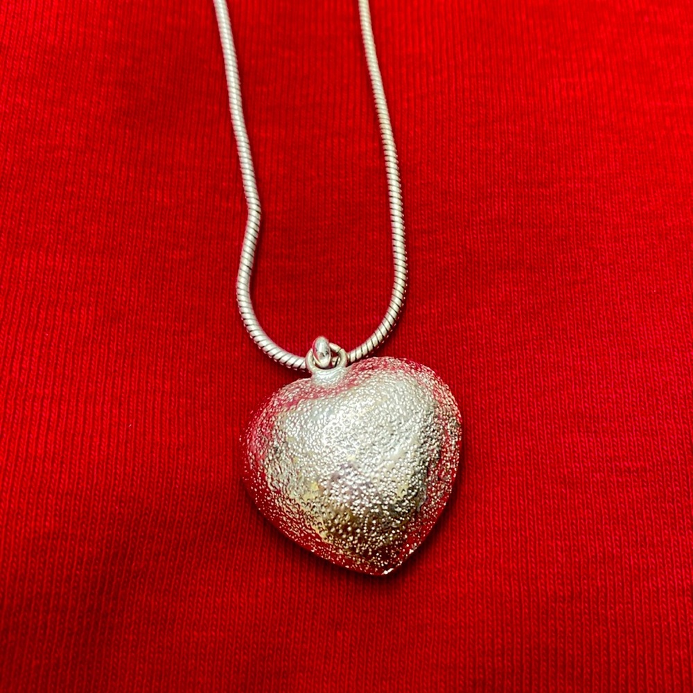 Puffy Silver Heart Necklace